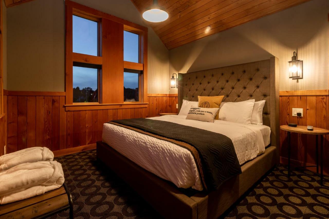 At The Helm Hotel Ilwaco Chambre photo